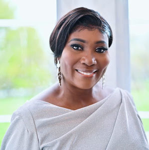 Meet your Posher, Abena